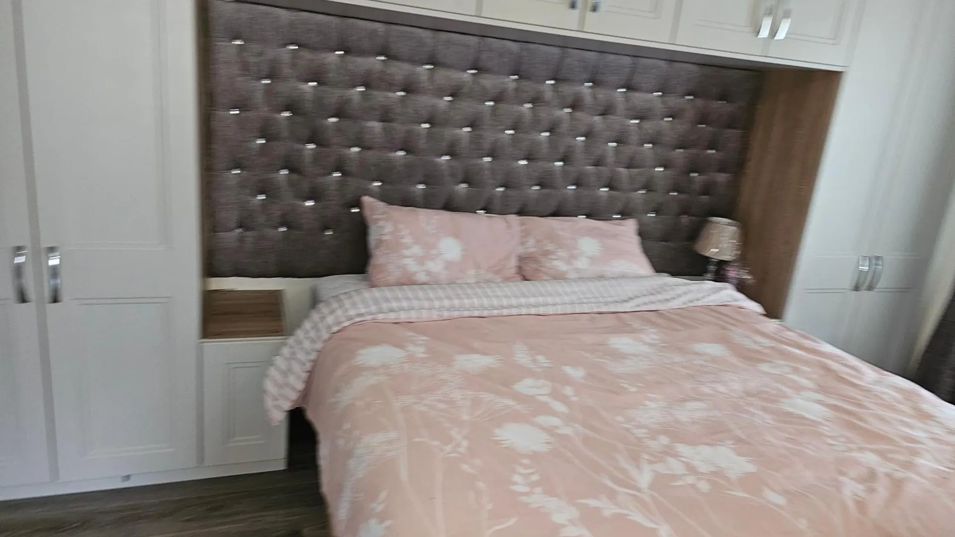 Dublin Modern 4-5 Bedroom House 別荘