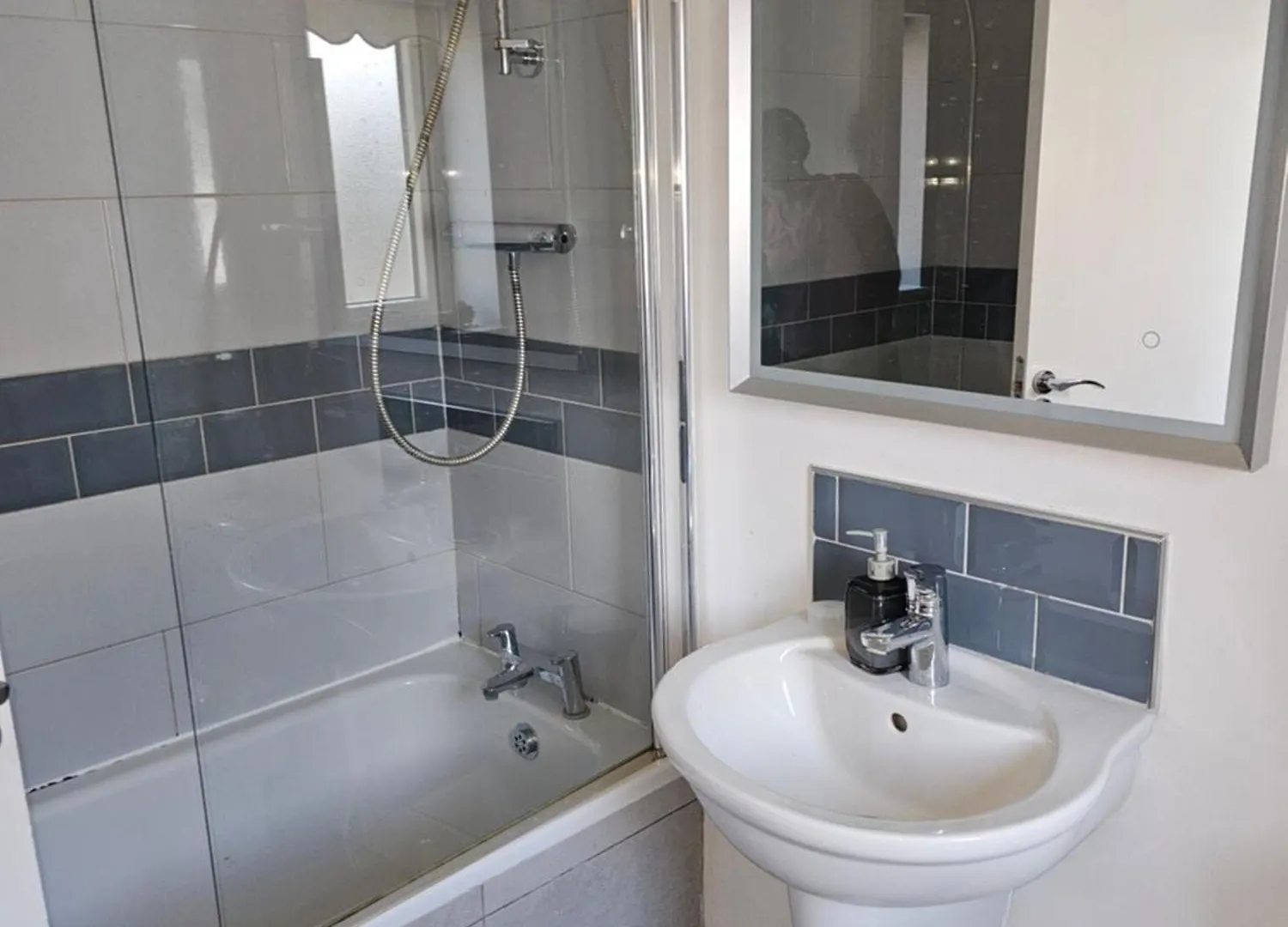 Dublin Modern 4-5 Bedroom House