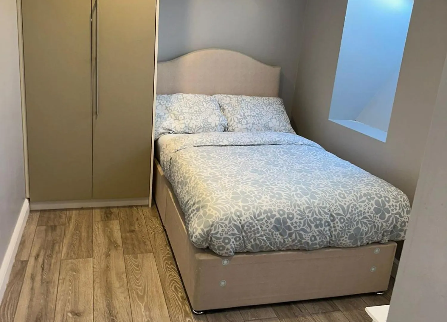 Nyaraló Dublin Modern 4-5 Bedroom House Írország