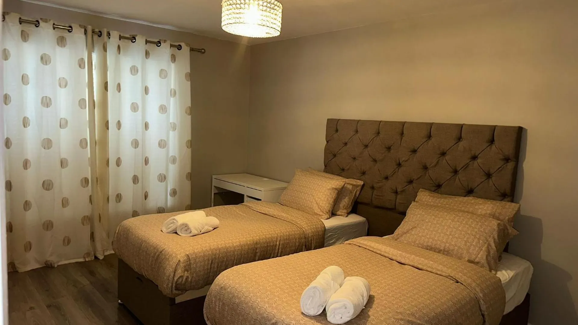 Dublin Modern 4-5 Bedroom House Írország